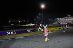 BIB: 
                            <button type="button" onclick="openModal(20275368)" class="btn btn-primary btn-sm float-right btn-popup" data-toggle="modal" data-target=".modal-high-quality">
                        <i class="fas fa-shopping-cart"></i> Add to Cart
                    </button>
                                            <button type="button" onclick="isThisMe(20275368, true)" class="btn btn-success btn-sm float-right btn-popup btn-isme hidden" data-toggle="tooltip" data-placement="bottom" title="นี่คือรูปของคุณใช่ไหม คลิกที่นี่เพื่อเอาเข้าอัลบั้ม">
                        <i class="fas fa-plus"></i> Add to album
                    </button>
                    <button type="button" onclick="isThisMe(20275368, false)" class="btn btn-warning btn-sm float-right btn-popup btn-isnotme hidden">
                        <i class="fas fa-ban"></i> Remove from album
                    </button>