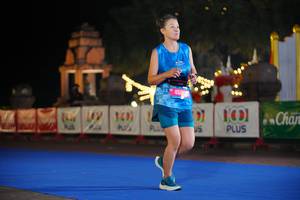 BIB: 100, 460, 1001
                            <button type="button" onclick="openModal(20442507)" class="btn btn-primary btn-sm float-right btn-popup" data-toggle="modal" data-target=".modal-high-quality">
                        <i class="fas fa-shopping-cart"></i> Add to Cart
                    </button>
                                            <button type="button" onclick="isThisMe(20442507, true)" class="btn btn-success btn-sm float-right btn-popup btn-isme hidden" data-toggle="tooltip" data-placement="bottom" title="นี่คือรูปของคุณใช่ไหม คลิกที่นี่เพื่อเอาเข้าอัลบั้ม">
                        <i class="fas fa-plus"></i> Add to album
                    </button>
                    <button type="button" onclick="isThisMe(20442507, false)" class="btn btn-warning btn-sm float-right btn-popup btn-isnotme hidden">
                        <i class="fas fa-ban"></i> Remove from album
                    </button>