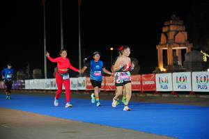 BIB: 460, 4150, 1831, 100
                            <button type="button" onclick="openModal(20441469)" class="btn btn-primary btn-sm float-right btn-popup" data-toggle="modal" data-target=".modal-high-quality">
                        <i class="fas fa-shopping-cart"></i> Add to Cart
                    </button>
                                            <button type="button" onclick="isThisMe(20441469, true)" class="btn btn-success btn-sm float-right btn-popup btn-isme hidden" data-toggle="tooltip" data-placement="bottom" title="นี่คือรูปของคุณใช่ไหม คลิกที่นี่เพื่อเอาเข้าอัลบั้ม">
                        <i class="fas fa-plus"></i> Add to album
                    </button>
                    <button type="button" onclick="isThisMe(20441469, false)" class="btn btn-warning btn-sm float-right btn-popup btn-isnotme hidden">
                        <i class="fas fa-ban"></i> Remove from album
                    </button>