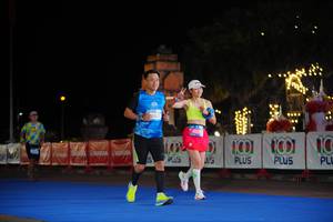 BIB: 204, 090
                            <button type="button" onclick="openModal(20455782)" class="btn btn-primary btn-sm float-right btn-popup" data-toggle="modal" data-target=".modal-high-quality">
                        <i class="fas fa-shopping-cart"></i> Add to Cart
                    </button>
                                            <button type="button" onclick="isThisMe(20455782, true)" class="btn btn-success btn-sm float-right btn-popup btn-isme hidden" data-toggle="tooltip" data-placement="bottom" title="นี่คือรูปของคุณใช่ไหม คลิกที่นี่เพื่อเอาเข้าอัลบั้ม">
                        <i class="fas fa-plus"></i> Add to album
                    </button>
                    <button type="button" onclick="isThisMe(20455782, false)" class="btn btn-warning btn-sm float-right btn-popup btn-isnotme hidden">
                        <i class="fas fa-ban"></i> Remove from album
                    </button>