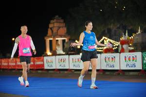 BIB: 404, 452, 00000, 0000
                            <button type="button" onclick="openModal(20442246)" class="btn btn-primary btn-sm float-right btn-popup" data-toggle="modal" data-target=".modal-high-quality">
                        <i class="fas fa-shopping-cart"></i> Add to Cart
                    </button>
                                            <button type="button" onclick="isThisMe(20442246, true)" class="btn btn-success btn-sm float-right btn-popup btn-isme hidden" data-toggle="tooltip" data-placement="bottom" title="นี่คือรูปของคุณใช่ไหม คลิกที่นี่เพื่อเอาเข้าอัลบั้ม">
                        <i class="fas fa-plus"></i> Add to album
                    </button>
                    <button type="button" onclick="isThisMe(20442246, false)" class="btn btn-warning btn-sm float-right btn-popup btn-isnotme hidden">
                        <i class="fas fa-ban"></i> Remove from album
                    </button>