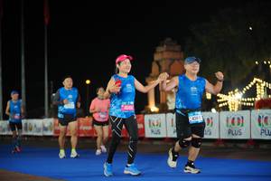 BIB: 45454, 4081, 434, 0000, 100
                            <button type="button" onclick="openModal(20456147)" class="btn btn-primary btn-sm float-right btn-popup" data-toggle="modal" data-target=".modal-high-quality">
                        <i class="fas fa-shopping-cart"></i> Add to Cart
                    </button>
                                            <button type="button" onclick="isThisMe(20456147, true)" class="btn btn-success btn-sm float-right btn-popup btn-isme hidden" data-toggle="tooltip" data-placement="bottom" title="นี่คือรูปของคุณใช่ไหม คลิกที่นี่เพื่อเอาเข้าอัลบั้ม">
                        <i class="fas fa-plus"></i> Add to album
                    </button>
                    <button type="button" onclick="isThisMe(20456147, false)" class="btn btn-warning btn-sm float-right btn-popup btn-isnotme hidden">
                        <i class="fas fa-ban"></i> Remove from album
                    </button>