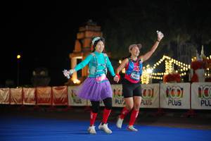 BIB: 440, 00000, 001100
                            <button type="button" onclick="openModal(20457492)" class="btn btn-primary btn-sm float-right btn-popup" data-toggle="modal" data-target=".modal-high-quality">
                        <i class="fas fa-shopping-cart"></i> Add to Cart
                    </button>
                                            <button type="button" onclick="isThisMe(20457492, true)" class="btn btn-success btn-sm float-right btn-popup btn-isme hidden" data-toggle="tooltip" data-placement="bottom" title="นี่คือรูปของคุณใช่ไหม คลิกที่นี่เพื่อเอาเข้าอัลบั้ม">
                        <i class="fas fa-plus"></i> Add to album
                    </button>
                    <button type="button" onclick="isThisMe(20457492, false)" class="btn btn-warning btn-sm float-right btn-popup btn-isnotme hidden">
                        <i class="fas fa-ban"></i> Remove from album
                    </button>