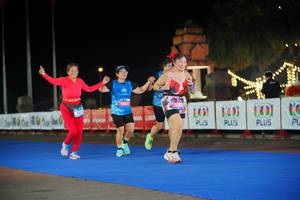 BIB: 4183, 45827, 4508, 100
                            <button type="button" onclick="openModal(20441474)" class="btn btn-primary btn-sm float-right btn-popup" data-toggle="modal" data-target=".modal-high-quality">
                        <i class="fas fa-shopping-cart"></i> Add to Cart
                    </button>
                                            <button type="button" onclick="isThisMe(20441474, true)" class="btn btn-success btn-sm float-right btn-popup btn-isme hidden" data-toggle="tooltip" data-placement="bottom" title="นี่คือรูปของคุณใช่ไหม คลิกที่นี่เพื่อเอาเข้าอัลบั้ม">
                        <i class="fas fa-plus"></i> Add to album
                    </button>
                    <button type="button" onclick="isThisMe(20441474, false)" class="btn btn-warning btn-sm float-right btn-popup btn-isnotme hidden">
                        <i class="fas fa-ban"></i> Remove from album
                    </button>