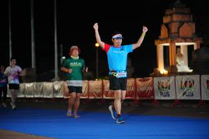 BIB: 42060, 1651, 100
                            <button type="button" onclick="openModal(20437763)" class="btn btn-primary btn-sm float-right btn-popup" data-toggle="modal" data-target=".modal-high-quality">
                        <i class="fas fa-shopping-cart"></i> Add to Cart
                    </button>
                                            <button type="button" onclick="isThisMe(20437763, true)" class="btn btn-success btn-sm float-right btn-popup btn-isme hidden" data-toggle="tooltip" data-placement="bottom" title="นี่คือรูปของคุณใช่ไหม คลิกที่นี่เพื่อเอาเข้าอัลบั้ม">
                        <i class="fas fa-plus"></i> Add to album
                    </button>
                    <button type="button" onclick="isThisMe(20437763, false)" class="btn btn-warning btn-sm float-right btn-popup btn-isnotme hidden">
                        <i class="fas fa-ban"></i> Remove from album
                    </button>