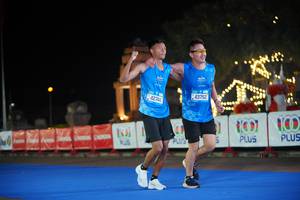 BIB: 1331, 42744, 43752
                            <button type="button" onclick="openModal(20439659)" class="btn btn-primary btn-sm float-right btn-popup" data-toggle="modal" data-target=".modal-high-quality">
                        <i class="fas fa-shopping-cart"></i> Add to Cart
                    </button>
                                            <button type="button" onclick="isThisMe(20439659, true)" class="btn btn-success btn-sm float-right btn-popup btn-isme hidden" data-toggle="tooltip" data-placement="bottom" title="นี่คือรูปของคุณใช่ไหม คลิกที่นี่เพื่อเอาเข้าอัลบั้ม">
                        <i class="fas fa-plus"></i> Add to album
                    </button>
                    <button type="button" onclick="isThisMe(20439659, false)" class="btn btn-warning btn-sm float-right btn-popup btn-isnotme hidden">
                        <i class="fas fa-ban"></i> Remove from album
                    </button>