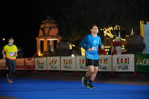 BIB: 100, 0011001
                            <button type="button" onclick="openModal(20454467)" class="btn btn-primary btn-sm float-right btn-popup" data-toggle="modal" data-target=".modal-high-quality">
                        <i class="fas fa-shopping-cart"></i> Add to Cart
                    </button>
                                            <button type="button" onclick="isThisMe(20454467, true)" class="btn btn-success btn-sm float-right btn-popup btn-isme hidden" data-toggle="tooltip" data-placement="bottom" title="นี่คือรูปของคุณใช่ไหม คลิกที่นี่เพื่อเอาเข้าอัลบั้ม">
                        <i class="fas fa-plus"></i> Add to album
                    </button>
                    <button type="button" onclick="isThisMe(20454467, false)" class="btn btn-warning btn-sm float-right btn-popup btn-isnotme hidden">
                        <i class="fas fa-ban"></i> Remove from album
                    </button>