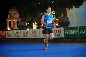 BIB: 100, 42129
                            <button type="button" onclick="openModal(20446638)" class="btn btn-primary btn-sm float-right btn-popup" data-toggle="modal" data-target=".modal-high-quality">
                        <i class="fas fa-shopping-cart"></i> Add to Cart
                    </button>
                                            <button type="button" onclick="isThisMe(20446638, true)" class="btn btn-success btn-sm float-right btn-popup btn-isme hidden" data-toggle="tooltip" data-placement="bottom" title="นี่คือรูปของคุณใช่ไหม คลิกที่นี่เพื่อเอาเข้าอัลบั้ม">
                        <i class="fas fa-plus"></i> Add to album
                    </button>
                    <button type="button" onclick="isThisMe(20446638, false)" class="btn btn-warning btn-sm float-right btn-popup btn-isnotme hidden">
                        <i class="fas fa-ban"></i> Remove from album
                    </button>