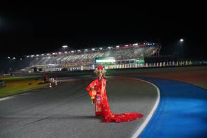 BIB: 
                            <button type="button" onclick="openModal(19823610)" class="btn btn-primary btn-sm float-right btn-popup" data-toggle="modal" data-target=".modal-high-quality">
                        <i class="fas fa-shopping-cart"></i> Add to Cart
                    </button>
                                            <button type="button" onclick="isThisMe(19823610, true)" class="btn btn-success btn-sm float-right btn-popup btn-isme hidden" data-toggle="tooltip" data-placement="bottom" title="นี่คือรูปของคุณใช่ไหม คลิกที่นี่เพื่อเอาเข้าอัลบั้ม">
                        <i class="fas fa-plus"></i> Add to album
                    </button>
                    <button type="button" onclick="isThisMe(19823610, false)" class="btn btn-warning btn-sm float-right btn-popup btn-isnotme hidden">
                        <i class="fas fa-ban"></i> Remove from album
                    </button>