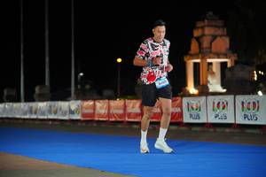 BIB: 64409, 1831, 1001
                            <button type="button" onclick="openModal(20431109)" class="btn btn-primary btn-sm float-right btn-popup" data-toggle="modal" data-target=".modal-high-quality">
                        <i class="fas fa-shopping-cart"></i> Add to Cart
                    </button>
                                            <button type="button" onclick="isThisMe(20431109, true)" class="btn btn-success btn-sm float-right btn-popup btn-isme hidden" data-toggle="tooltip" data-placement="bottom" title="นี่คือรูปของคุณใช่ไหม คลิกที่นี่เพื่อเอาเข้าอัลบั้ม">
                        <i class="fas fa-plus"></i> Add to album
                    </button>
                    <button type="button" onclick="isThisMe(20431109, false)" class="btn btn-warning btn-sm float-right btn-popup btn-isnotme hidden">
                        <i class="fas fa-ban"></i> Remove from album
                    </button>