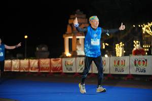 BIB: 200, 43412
                            <button type="button" onclick="openModal(20432831)" class="btn btn-primary btn-sm float-right btn-popup" data-toggle="modal" data-target=".modal-high-quality">
                        <i class="fas fa-shopping-cart"></i> Add to Cart
                    </button>
                                            <button type="button" onclick="isThisMe(20432831, true)" class="btn btn-success btn-sm float-right btn-popup btn-isme hidden" data-toggle="tooltip" data-placement="bottom" title="นี่คือรูปของคุณใช่ไหม คลิกที่นี่เพื่อเอาเข้าอัลบั้ม">
                        <i class="fas fa-plus"></i> Add to album
                    </button>
                    <button type="button" onclick="isThisMe(20432831, false)" class="btn btn-warning btn-sm float-right btn-popup btn-isnotme hidden">
                        <i class="fas fa-ban"></i> Remove from album
                    </button>