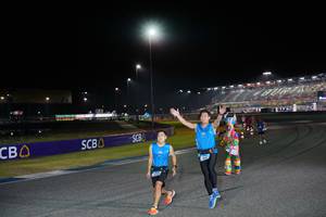 BIB: 
                            <button type="button" onclick="openModal(20275463)" class="btn btn-primary btn-sm float-right btn-popup" data-toggle="modal" data-target=".modal-high-quality">
                        <i class="fas fa-shopping-cart"></i> Add to Cart
                    </button>
                                            <button type="button" onclick="isThisMe(20275463, true)" class="btn btn-success btn-sm float-right btn-popup btn-isme hidden" data-toggle="tooltip" data-placement="bottom" title="นี่คือรูปของคุณใช่ไหม คลิกที่นี่เพื่อเอาเข้าอัลบั้ม">
                        <i class="fas fa-plus"></i> Add to album
                    </button>
                    <button type="button" onclick="isThisMe(20275463, false)" class="btn btn-warning btn-sm float-right btn-popup btn-isnotme hidden">
                        <i class="fas fa-ban"></i> Remove from album
                    </button>