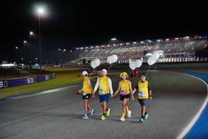 BIB: 
                            <button type="button" onclick="openModal(20270883)" class="btn btn-primary btn-sm float-right btn-popup" data-toggle="modal" data-target=".modal-high-quality">
                        <i class="fas fa-shopping-cart"></i> Add to Cart
                    </button>
                                            <button type="button" onclick="isThisMe(20270883, true)" class="btn btn-success btn-sm float-right btn-popup btn-isme hidden" data-toggle="tooltip" data-placement="bottom" title="นี่คือรูปของคุณใช่ไหม คลิกที่นี่เพื่อเอาเข้าอัลบั้ม">
                        <i class="fas fa-plus"></i> Add to album
                    </button>
                    <button type="button" onclick="isThisMe(20270883, false)" class="btn btn-warning btn-sm float-right btn-popup btn-isnotme hidden">
                        <i class="fas fa-ban"></i> Remove from album
                    </button>