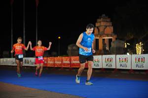 BIB: 4288, 1001
                            <button type="button" onclick="openModal(20451238)" class="btn btn-primary btn-sm float-right btn-popup" data-toggle="modal" data-target=".modal-high-quality">
                        <i class="fas fa-shopping-cart"></i> Add to Cart
                    </button>
                                            <button type="button" onclick="isThisMe(20451238, true)" class="btn btn-success btn-sm float-right btn-popup btn-isme hidden" data-toggle="tooltip" data-placement="bottom" title="นี่คือรูปของคุณใช่ไหม คลิกที่นี่เพื่อเอาเข้าอัลบั้ม">
                        <i class="fas fa-plus"></i> Add to album
                    </button>
                    <button type="button" onclick="isThisMe(20451238, false)" class="btn btn-warning btn-sm float-right btn-popup btn-isnotme hidden">
                        <i class="fas fa-ban"></i> Remove from album
                    </button>