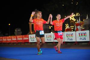 BIB: 77488
                            <button type="button" onclick="openModal(20451372)" class="btn btn-primary btn-sm float-right btn-popup" data-toggle="modal" data-target=".modal-high-quality">
                        <i class="fas fa-shopping-cart"></i> Add to Cart
                    </button>
                                            <button type="button" onclick="isThisMe(20451372, true)" class="btn btn-success btn-sm float-right btn-popup btn-isme hidden" data-toggle="tooltip" data-placement="bottom" title="นี่คือรูปของคุณใช่ไหม คลิกที่นี่เพื่อเอาเข้าอัลบั้ม">
                        <i class="fas fa-plus"></i> Add to album
                    </button>
                    <button type="button" onclick="isThisMe(20451372, false)" class="btn btn-warning btn-sm float-right btn-popup btn-isnotme hidden">
                        <i class="fas fa-ban"></i> Remove from album
                    </button>