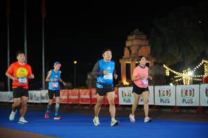 BIB: 4415, 1831, 1001
                            <button type="button" onclick="openModal(20456236)" class="btn btn-primary btn-sm float-right btn-popup" data-toggle="modal" data-target=".modal-high-quality">
                        <i class="fas fa-shopping-cart"></i> Add to Cart
                    </button>
                                            <button type="button" onclick="isThisMe(20456236, true)" class="btn btn-success btn-sm float-right btn-popup btn-isme hidden" data-toggle="tooltip" data-placement="bottom" title="นี่คือรูปของคุณใช่ไหม คลิกที่นี่เพื่อเอาเข้าอัลบั้ม">
                        <i class="fas fa-plus"></i> Add to album
                    </button>
                    <button type="button" onclick="isThisMe(20456236, false)" class="btn btn-warning btn-sm float-right btn-popup btn-isnotme hidden">
                        <i class="fas fa-ban"></i> Remove from album
                    </button>