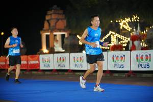 BIB: 1001
                            <button type="button" onclick="openModal(20430865)" class="btn btn-primary btn-sm float-right btn-popup" data-toggle="modal" data-target=".modal-high-quality">
                        <i class="fas fa-shopping-cart"></i> Add to Cart
                    </button>
                                            <button type="button" onclick="isThisMe(20430865, true)" class="btn btn-success btn-sm float-right btn-popup btn-isme hidden" data-toggle="tooltip" data-placement="bottom" title="นี่คือรูปของคุณใช่ไหม คลิกที่นี่เพื่อเอาเข้าอัลบั้ม">
                        <i class="fas fa-plus"></i> Add to album
                    </button>
                    <button type="button" onclick="isThisMe(20430865, false)" class="btn btn-warning btn-sm float-right btn-popup btn-isnotme hidden">
                        <i class="fas fa-ban"></i> Remove from album
                    </button>