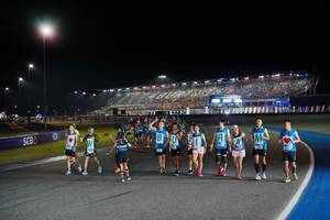 BIB: 
                            <button type="button" onclick="openModal(20280371)" class="btn btn-primary btn-sm float-right btn-popup" data-toggle="modal" data-target=".modal-high-quality">
                        <i class="fas fa-shopping-cart"></i> Add to Cart
                    </button>
                                            <button type="button" onclick="isThisMe(20280371, true)" class="btn btn-success btn-sm float-right btn-popup btn-isme hidden" data-toggle="tooltip" data-placement="bottom" title="นี่คือรูปของคุณใช่ไหม คลิกที่นี่เพื่อเอาเข้าอัลบั้ม">
                        <i class="fas fa-plus"></i> Add to album
                    </button>
                    <button type="button" onclick="isThisMe(20280371, false)" class="btn btn-warning btn-sm float-right btn-popup btn-isnotme hidden">
                        <i class="fas fa-ban"></i> Remove from album
                    </button>