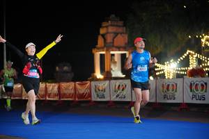 BIB: 45530, 1331, 42534, 1001
                            <button type="button" onclick="openModal(20436228)" class="btn btn-primary btn-sm float-right btn-popup" data-toggle="modal" data-target=".modal-high-quality">
                        <i class="fas fa-shopping-cart"></i> Add to Cart
                    </button>
                                            <button type="button" onclick="isThisMe(20436228, true)" class="btn btn-success btn-sm float-right btn-popup btn-isme hidden" data-toggle="tooltip" data-placement="bottom" title="นี่คือรูปของคุณใช่ไหม คลิกที่นี่เพื่อเอาเข้าอัลบั้ม">
                        <i class="fas fa-plus"></i> Add to album
                    </button>
                    <button type="button" onclick="isThisMe(20436228, false)" class="btn btn-warning btn-sm float-right btn-popup btn-isnotme hidden">
                        <i class="fas fa-ban"></i> Remove from album
                    </button>