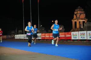 BIB: 1831, 1001
                            <button type="button" onclick="openModal(20443189)" class="btn btn-primary btn-sm float-right btn-popup" data-toggle="modal" data-target=".modal-high-quality">
                        <i class="fas fa-shopping-cart"></i> Add to Cart
                    </button>
                                            <button type="button" onclick="isThisMe(20443189, true)" class="btn btn-success btn-sm float-right btn-popup btn-isme hidden" data-toggle="tooltip" data-placement="bottom" title="นี่คือรูปของคุณใช่ไหม คลิกที่นี่เพื่อเอาเข้าอัลบั้ม">
                        <i class="fas fa-plus"></i> Add to album
                    </button>
                    <button type="button" onclick="isThisMe(20443189, false)" class="btn btn-warning btn-sm float-right btn-popup btn-isnotme hidden">
                        <i class="fas fa-ban"></i> Remove from album
                    </button>