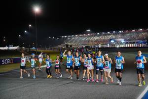 BIB: 
                            <button type="button" onclick="openModal(20280126)" class="btn btn-primary btn-sm float-right btn-popup" data-toggle="modal" data-target=".modal-high-quality">
                        <i class="fas fa-shopping-cart"></i> Add to Cart
                    </button>
                                            <button type="button" onclick="isThisMe(20280126, true)" class="btn btn-success btn-sm float-right btn-popup btn-isme hidden" data-toggle="tooltip" data-placement="bottom" title="นี่คือรูปของคุณใช่ไหม คลิกที่นี่เพื่อเอาเข้าอัลบั้ม">
                        <i class="fas fa-plus"></i> Add to album
                    </button>
                    <button type="button" onclick="isThisMe(20280126, false)" class="btn btn-warning btn-sm float-right btn-popup btn-isnotme hidden">
                        <i class="fas fa-ban"></i> Remove from album
                    </button>