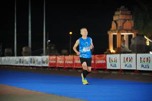 BIB: 40629, 1601, 1001
                            <button type="button" onclick="openModal(20433030)" class="btn btn-primary btn-sm float-right btn-popup" data-toggle="modal" data-target=".modal-high-quality">
                        <i class="fas fa-shopping-cart"></i> Add to Cart
                    </button>
                                            <button type="button" onclick="isThisMe(20433030, true)" class="btn btn-success btn-sm float-right btn-popup btn-isme hidden" data-toggle="tooltip" data-placement="bottom" title="นี่คือรูปของคุณใช่ไหม คลิกที่นี่เพื่อเอาเข้าอัลบั้ม">
                        <i class="fas fa-plus"></i> Add to album
                    </button>
                    <button type="button" onclick="isThisMe(20433030, false)" class="btn btn-warning btn-sm float-right btn-popup btn-isnotme hidden">
                        <i class="fas fa-ban"></i> Remove from album
                    </button>