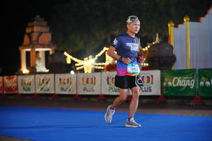 BIB: 1001, 78402
                            <button type="button" onclick="openModal(20446087)" class="btn btn-primary btn-sm float-right btn-popup" data-toggle="modal" data-target=".modal-high-quality">
                        <i class="fas fa-shopping-cart"></i> Add to Cart
                    </button>
                                            <button type="button" onclick="isThisMe(20446087, true)" class="btn btn-success btn-sm float-right btn-popup btn-isme hidden" data-toggle="tooltip" data-placement="bottom" title="นี่คือรูปของคุณใช่ไหม คลิกที่นี่เพื่อเอาเข้าอัลบั้ม">
                        <i class="fas fa-plus"></i> Add to album
                    </button>
                    <button type="button" onclick="isThisMe(20446087, false)" class="btn btn-warning btn-sm float-right btn-popup btn-isnotme hidden">
                        <i class="fas fa-ban"></i> Remove from album
                    </button>