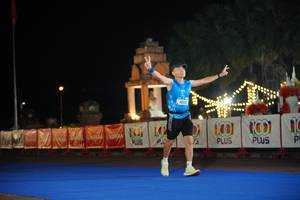 BIB: 102, 1001
                            <button type="button" onclick="openModal(20449346)" class="btn btn-primary btn-sm float-right btn-popup" data-toggle="modal" data-target=".modal-high-quality">
                        <i class="fas fa-shopping-cart"></i> Add to Cart
                    </button>
                                            <button type="button" onclick="isThisMe(20449346, true)" class="btn btn-success btn-sm float-right btn-popup btn-isme hidden" data-toggle="tooltip" data-placement="bottom" title="นี่คือรูปของคุณใช่ไหม คลิกที่นี่เพื่อเอาเข้าอัลบั้ม">
                        <i class="fas fa-plus"></i> Add to album
                    </button>
                    <button type="button" onclick="isThisMe(20449346, false)" class="btn btn-warning btn-sm float-right btn-popup btn-isnotme hidden">
                        <i class="fas fa-ban"></i> Remove from album
                    </button>