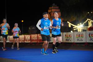 BIB: 42598, 1001
                            <button type="button" onclick="openModal(20434507)" class="btn btn-primary btn-sm float-right btn-popup" data-toggle="modal" data-target=".modal-high-quality">
                        <i class="fas fa-shopping-cart"></i> Add to Cart
                    </button>
                                            <button type="button" onclick="isThisMe(20434507, true)" class="btn btn-success btn-sm float-right btn-popup btn-isme hidden" data-toggle="tooltip" data-placement="bottom" title="นี่คือรูปของคุณใช่ไหม คลิกที่นี่เพื่อเอาเข้าอัลบั้ม">
                        <i class="fas fa-plus"></i> Add to album
                    </button>
                    <button type="button" onclick="isThisMe(20434507, false)" class="btn btn-warning btn-sm float-right btn-popup btn-isnotme hidden">
                        <i class="fas fa-ban"></i> Remove from album
                    </button>