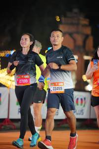 BIB: 27199, 22459
                            <button type="button" onclick="openModal(20393666)" class="btn btn-primary btn-sm float-right btn-popup" data-toggle="modal" data-target=".modal-high-quality">
                        <i class="fas fa-shopping-cart"></i> Add to Cart
                    </button>
                                            <button type="button" onclick="isThisMe(20393666, true)" class="btn btn-success btn-sm float-right btn-popup btn-isme hidden" data-toggle="tooltip" data-placement="bottom" title="นี่คือรูปของคุณใช่ไหม คลิกที่นี่เพื่อเอาเข้าอัลบั้ม">
                        <i class="fas fa-plus"></i> Add to album
                    </button>
                    <button type="button" onclick="isThisMe(20393666, false)" class="btn btn-warning btn-sm float-right btn-popup btn-isnotme hidden">
                        <i class="fas fa-ban"></i> Remove from album
                    </button>
