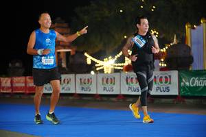 BIB: 41907, 44091, 100
                            <button type="button" onclick="openModal(20448274)" class="btn btn-primary btn-sm float-right btn-popup" data-toggle="modal" data-target=".modal-high-quality">
                        <i class="fas fa-shopping-cart"></i> Add to Cart
                    </button>
                                            <button type="button" onclick="isThisMe(20448274, true)" class="btn btn-success btn-sm float-right btn-popup btn-isme hidden" data-toggle="tooltip" data-placement="bottom" title="นี่คือรูปของคุณใช่ไหม คลิกที่นี่เพื่อเอาเข้าอัลบั้ม">
                        <i class="fas fa-plus"></i> Add to album
                    </button>
                    <button type="button" onclick="isThisMe(20448274, false)" class="btn btn-warning btn-sm float-right btn-popup btn-isnotme hidden">
                        <i class="fas fa-ban"></i> Remove from album
                    </button>