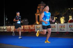 BIB: 41364, 1001
                            <button type="button" onclick="openModal(20434961)" class="btn btn-primary btn-sm float-right btn-popup" data-toggle="modal" data-target=".modal-high-quality">
                        <i class="fas fa-shopping-cart"></i> Add to Cart
                    </button>
                                            <button type="button" onclick="isThisMe(20434961, true)" class="btn btn-success btn-sm float-right btn-popup btn-isme hidden" data-toggle="tooltip" data-placement="bottom" title="นี่คือรูปของคุณใช่ไหม คลิกที่นี่เพื่อเอาเข้าอัลบั้ม">
                        <i class="fas fa-plus"></i> Add to album
                    </button>
                    <button type="button" onclick="isThisMe(20434961, false)" class="btn btn-warning btn-sm float-right btn-popup btn-isnotme hidden">
                        <i class="fas fa-ban"></i> Remove from album
                    </button>