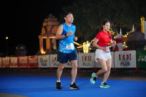 BIB: 427, 1001
                            <button type="button" onclick="openModal(20445770)" class="btn btn-primary btn-sm float-right btn-popup" data-toggle="modal" data-target=".modal-high-quality">
                        <i class="fas fa-shopping-cart"></i> Add to Cart
                    </button>
                                            <button type="button" onclick="isThisMe(20445770, true)" class="btn btn-success btn-sm float-right btn-popup btn-isme hidden" data-toggle="tooltip" data-placement="bottom" title="นี่คือรูปของคุณใช่ไหม คลิกที่นี่เพื่อเอาเข้าอัลบั้ม">
                        <i class="fas fa-plus"></i> Add to album
                    </button>
                    <button type="button" onclick="isThisMe(20445770, false)" class="btn btn-warning btn-sm float-right btn-popup btn-isnotme hidden">
                        <i class="fas fa-ban"></i> Remove from album
                    </button>