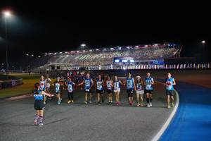 BIB: 1317
                            <button type="button" onclick="openModal(20280518)" class="btn btn-primary btn-sm float-right btn-popup" data-toggle="modal" data-target=".modal-high-quality">
                        <i class="fas fa-shopping-cart"></i> Add to Cart
                    </button>
                                            <button type="button" onclick="isThisMe(20280518, true)" class="btn btn-success btn-sm float-right btn-popup btn-isme hidden" data-toggle="tooltip" data-placement="bottom" title="นี่คือรูปของคุณใช่ไหม คลิกที่นี่เพื่อเอาเข้าอัลบั้ม">
                        <i class="fas fa-plus"></i> Add to album
                    </button>
                    <button type="button" onclick="isThisMe(20280518, false)" class="btn btn-warning btn-sm float-right btn-popup btn-isnotme hidden">
                        <i class="fas fa-ban"></i> Remove from album
                    </button>