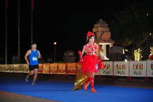 BIB: 100, 10011
                            <button type="button" onclick="openModal(20449326)" class="btn btn-primary btn-sm float-right btn-popup" data-toggle="modal" data-target=".modal-high-quality">
                        <i class="fas fa-shopping-cart"></i> Add to Cart
                    </button>
                                            <button type="button" onclick="isThisMe(20449326, true)" class="btn btn-success btn-sm float-right btn-popup btn-isme hidden" data-toggle="tooltip" data-placement="bottom" title="นี่คือรูปของคุณใช่ไหม คลิกที่นี่เพื่อเอาเข้าอัลบั้ม">
                        <i class="fas fa-plus"></i> Add to album
                    </button>
                    <button type="button" onclick="isThisMe(20449326, false)" class="btn btn-warning btn-sm float-right btn-popup btn-isnotme hidden">
                        <i class="fas fa-ban"></i> Remove from album
                    </button>