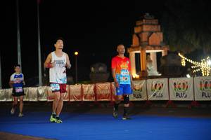 BIB: 4124, 429, 100, 101
                            <button type="button" onclick="openModal(20430922)" class="btn btn-primary btn-sm float-right btn-popup" data-toggle="modal" data-target=".modal-high-quality">
                        <i class="fas fa-shopping-cart"></i> Add to Cart
                    </button>
                                            <button type="button" onclick="isThisMe(20430922, true)" class="btn btn-success btn-sm float-right btn-popup btn-isme hidden" data-toggle="tooltip" data-placement="bottom" title="นี่คือรูปของคุณใช่ไหม คลิกที่นี่เพื่อเอาเข้าอัลบั้ม">
                        <i class="fas fa-plus"></i> Add to album
                    </button>
                    <button type="button" onclick="isThisMe(20430922, false)" class="btn btn-warning btn-sm float-right btn-popup btn-isnotme hidden">
                        <i class="fas fa-ban"></i> Remove from album
                    </button>