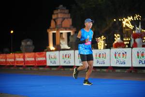 BIB: 101
                            <button type="button" onclick="openModal(20431584)" class="btn btn-primary btn-sm float-right btn-popup" data-toggle="modal" data-target=".modal-high-quality">
                        <i class="fas fa-shopping-cart"></i> Add to Cart
                    </button>
                                            <button type="button" onclick="isThisMe(20431584, true)" class="btn btn-success btn-sm float-right btn-popup btn-isme hidden" data-toggle="tooltip" data-placement="bottom" title="นี่คือรูปของคุณใช่ไหม คลิกที่นี่เพื่อเอาเข้าอัลบั้ม">
                        <i class="fas fa-plus"></i> Add to album
                    </button>
                    <button type="button" onclick="isThisMe(20431584, false)" class="btn btn-warning btn-sm float-right btn-popup btn-isnotme hidden">
                        <i class="fas fa-ban"></i> Remove from album
                    </button>