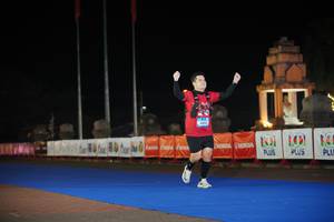 BIB: 4405, 1831, 1001
                            <button type="button" onclick="openModal(20441219)" class="btn btn-primary btn-sm float-right btn-popup" data-toggle="modal" data-target=".modal-high-quality">
                        <i class="fas fa-shopping-cart"></i> Add to Cart
                    </button>
                                            <button type="button" onclick="isThisMe(20441219, true)" class="btn btn-success btn-sm float-right btn-popup btn-isme hidden" data-toggle="tooltip" data-placement="bottom" title="นี่คือรูปของคุณใช่ไหม คลิกที่นี่เพื่อเอาเข้าอัลบั้ม">
                        <i class="fas fa-plus"></i> Add to album
                    </button>
                    <button type="button" onclick="isThisMe(20441219, false)" class="btn btn-warning btn-sm float-right btn-popup btn-isnotme hidden">
                        <i class="fas fa-ban"></i> Remove from album
                    </button>