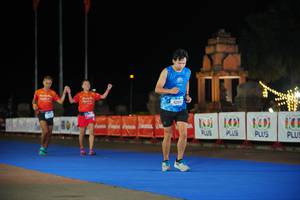 BIB: 42882, 1631, 1001, 100
                            <button type="button" onclick="openModal(20451159)" class="btn btn-primary btn-sm float-right btn-popup" data-toggle="modal" data-target=".modal-high-quality">
                        <i class="fas fa-shopping-cart"></i> Add to Cart
                    </button>
                                            <button type="button" onclick="isThisMe(20451159, true)" class="btn btn-success btn-sm float-right btn-popup btn-isme hidden" data-toggle="tooltip" data-placement="bottom" title="นี่คือรูปของคุณใช่ไหม คลิกที่นี่เพื่อเอาเข้าอัลบั้ม">
                        <i class="fas fa-plus"></i> Add to album
                    </button>
                    <button type="button" onclick="isThisMe(20451159, false)" class="btn btn-warning btn-sm float-right btn-popup btn-isnotme hidden">
                        <i class="fas fa-ban"></i> Remove from album
                    </button>