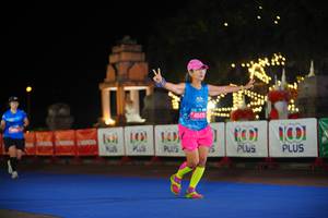 BIB: 31140, 000000, 1100
                            <button type="button" onclick="openModal(20452563)" class="btn btn-primary btn-sm float-right btn-popup" data-toggle="modal" data-target=".modal-high-quality">
                        <i class="fas fa-shopping-cart"></i> Add to Cart
                    </button>
                                            <button type="button" onclick="isThisMe(20452563, true)" class="btn btn-success btn-sm float-right btn-popup btn-isme hidden" data-toggle="tooltip" data-placement="bottom" title="นี่คือรูปของคุณใช่ไหม คลิกที่นี่เพื่อเอาเข้าอัลบั้ม">
                        <i class="fas fa-plus"></i> Add to album
                    </button>
                    <button type="button" onclick="isThisMe(20452563, false)" class="btn btn-warning btn-sm float-right btn-popup btn-isnotme hidden">
                        <i class="fas fa-ban"></i> Remove from album
                    </button>