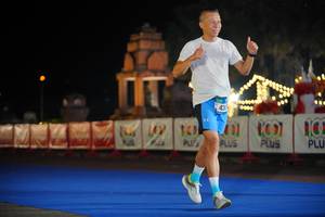 BIB: 0000, 100, 101
                            <button type="button" onclick="openModal(20438140)" class="btn btn-primary btn-sm float-right btn-popup" data-toggle="modal" data-target=".modal-high-quality">
                        <i class="fas fa-shopping-cart"></i> Add to Cart
                    </button>
                                            <button type="button" onclick="isThisMe(20438140, true)" class="btn btn-success btn-sm float-right btn-popup btn-isme hidden" data-toggle="tooltip" data-placement="bottom" title="นี่คือรูปของคุณใช่ไหม คลิกที่นี่เพื่อเอาเข้าอัลบั้ม">
                        <i class="fas fa-plus"></i> Add to album
                    </button>
                    <button type="button" onclick="isThisMe(20438140, false)" class="btn btn-warning btn-sm float-right btn-popup btn-isnotme hidden">
                        <i class="fas fa-ban"></i> Remove from album
                    </button>