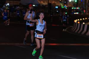BIB: 240, 20192
                            <button type="button" onclick="openModal(21310743)" class="btn btn-primary btn-sm float-right btn-popup" data-toggle="modal" data-target=".modal-high-quality">
                        <i class="fas fa-shopping-cart"></i> Add to Cart
                    </button>
                                            <button type="button" onclick="isThisMe(21310743, true)" class="btn btn-success btn-sm float-right btn-popup btn-isme hidden" data-toggle="tooltip" data-placement="bottom" title="นี่คือรูปของคุณใช่ไหม คลิกที่นี่เพื่อเอาเข้าอัลบั้ม">
                        <i class="fas fa-plus"></i> Add to album
                    </button>
                    <button type="button" onclick="isThisMe(21310743, false)" class="btn btn-warning btn-sm float-right btn-popup btn-isnotme hidden">
                        <i class="fas fa-ban"></i> Remove from album
                    </button>
