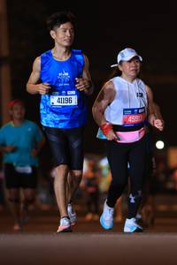 BIB: 1029, 41196, 45913
                            <button type="button" onclick="openModal(21327702)" class="btn btn-primary btn-sm float-right btn-popup" data-toggle="modal" data-target=".modal-high-quality">
                        <i class="fas fa-shopping-cart"></i> Add to Cart
                    </button>
                                            <button type="button" onclick="isThisMe(21327702, true)" class="btn btn-success btn-sm float-right btn-popup btn-isme hidden" data-toggle="tooltip" data-placement="bottom" title="นี่คือรูปของคุณใช่ไหม คลิกที่นี่เพื่อเอาเข้าอัลบั้ม">
                        <i class="fas fa-plus"></i> Add to album
                    </button>
                    <button type="button" onclick="isThisMe(21327702, false)" class="btn btn-warning btn-sm float-right btn-popup btn-isnotme hidden">
                        <i class="fas fa-ban"></i> Remove from album
                    </button>
