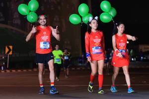 BIB: 1010
                            <button type="button" onclick="openModal(20573559)" class="btn btn-primary btn-sm float-right btn-popup" data-toggle="modal" data-target=".modal-high-quality">
                        <i class="fas fa-shopping-cart"></i> Add to Cart
                    </button>
                                            <button type="button" onclick="isThisMe(20573559, true)" class="btn btn-success btn-sm float-right btn-popup btn-isme hidden" data-toggle="tooltip" data-placement="bottom" title="นี่คือรูปของคุณใช่ไหม คลิกที่นี่เพื่อเอาเข้าอัลบั้ม">
                        <i class="fas fa-plus"></i> Add to album
                    </button>
                    <button type="button" onclick="isThisMe(20573559, false)" class="btn btn-warning btn-sm float-right btn-popup btn-isnotme hidden">
                        <i class="fas fa-ban"></i> Remove from album
                    </button>