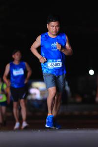 BIB: 201, 42483
                            <button type="button" onclick="openModal(20562465)" class="btn btn-primary btn-sm float-right btn-popup" data-toggle="modal" data-target=".modal-high-quality">
                        <i class="fas fa-shopping-cart"></i> Add to Cart
                    </button>
                                            <button type="button" onclick="isThisMe(20562465, true)" class="btn btn-success btn-sm float-right btn-popup btn-isme hidden" data-toggle="tooltip" data-placement="bottom" title="นี่คือรูปของคุณใช่ไหม คลิกที่นี่เพื่อเอาเข้าอัลบั้ม">
                        <i class="fas fa-plus"></i> Add to album
                    </button>
                    <button type="button" onclick="isThisMe(20562465, false)" class="btn btn-warning btn-sm float-right btn-popup btn-isnotme hidden">
                        <i class="fas fa-ban"></i> Remove from album
                    </button>
