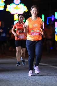 BIB: 201803, 25428
                            <button type="button" onclick="openModal(20169672)" class="btn btn-primary btn-sm float-right btn-popup" data-toggle="modal" data-target=".modal-high-quality">
                        <i class="fas fa-shopping-cart"></i> Add to Cart
                    </button>
                                            <button type="button" onclick="isThisMe(20169672, true)" class="btn btn-success btn-sm float-right btn-popup btn-isme hidden" data-toggle="tooltip" data-placement="bottom" title="นี่คือรูปของคุณใช่ไหม คลิกที่นี่เพื่อเอาเข้าอัลบั้ม">
                        <i class="fas fa-plus"></i> Add to album
                    </button>
                    <button type="button" onclick="isThisMe(20169672, false)" class="btn btn-warning btn-sm float-right btn-popup btn-isnotme hidden">
                        <i class="fas fa-ban"></i> Remove from album
                    </button>