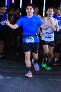 BIB: 0309, 43296, 40204, 196
                            <button type="button" onclick="openModal(19983601)" class="btn btn-primary btn-sm float-right btn-popup" data-toggle="modal" data-target=".modal-high-quality">
                        <i class="fas fa-shopping-cart"></i> Add to Cart
                    </button>
                                            <button type="button" onclick="isThisMe(19983601, true)" class="btn btn-success btn-sm float-right btn-popup btn-isme hidden" data-toggle="tooltip" data-placement="bottom" title="นี่คือรูปของคุณใช่ไหม คลิกที่นี่เพื่อเอาเข้าอัลบั้ม">
                        <i class="fas fa-plus"></i> Add to album
                    </button>
                    <button type="button" onclick="isThisMe(19983601, false)" class="btn btn-warning btn-sm float-right btn-popup btn-isnotme hidden">
                        <i class="fas fa-ban"></i> Remove from album
                    </button>