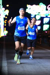 BIB: 100, 42969, 41107
                            <button type="button" onclick="openModal(20098804)" class="btn btn-primary btn-sm float-right btn-popup" data-toggle="modal" data-target=".modal-high-quality">
                        <i class="fas fa-shopping-cart"></i> Add to Cart
                    </button>
                                            <button type="button" onclick="isThisMe(20098804, true)" class="btn btn-success btn-sm float-right btn-popup btn-isme hidden" data-toggle="tooltip" data-placement="bottom" title="นี่คือรูปของคุณใช่ไหม คลิกที่นี่เพื่อเอาเข้าอัลบั้ม">
                        <i class="fas fa-plus"></i> Add to album
                    </button>
                    <button type="button" onclick="isThisMe(20098804, false)" class="btn btn-warning btn-sm float-right btn-popup btn-isnotme hidden">
                        <i class="fas fa-ban"></i> Remove from album
                    </button>