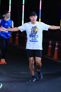 BIB: 850, 41458
                            <button type="button" onclick="openModal(19984896)" class="btn btn-primary btn-sm float-right btn-popup" data-toggle="modal" data-target=".modal-high-quality">
                        <i class="fas fa-shopping-cart"></i> Add to Cart
                    </button>
                                            <button type="button" onclick="isThisMe(19984896, true)" class="btn btn-success btn-sm float-right btn-popup btn-isme hidden" data-toggle="tooltip" data-placement="bottom" title="นี่คือรูปของคุณใช่ไหม คลิกที่นี่เพื่อเอาเข้าอัลบั้ม">
                        <i class="fas fa-plus"></i> Add to album
                    </button>
                    <button type="button" onclick="isThisMe(19984896, false)" class="btn btn-warning btn-sm float-right btn-popup btn-isnotme hidden">
                        <i class="fas fa-ban"></i> Remove from album
                    </button>