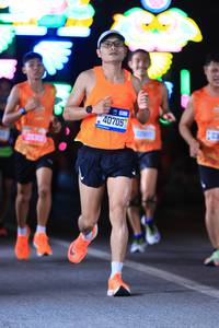 BIB: 2630, 40705
                            <button type="button" onclick="openModal(20070210)" class="btn btn-primary btn-sm float-right btn-popup" data-toggle="modal" data-target=".modal-high-quality">
                        <i class="fas fa-shopping-cart"></i> Add to Cart
                    </button>
                                            <button type="button" onclick="isThisMe(20070210, true)" class="btn btn-success btn-sm float-right btn-popup btn-isme hidden" data-toggle="tooltip" data-placement="bottom" title="นี่คือรูปของคุณใช่ไหม คลิกที่นี่เพื่อเอาเข้าอัลบั้ม">
                        <i class="fas fa-plus"></i> Add to album
                    </button>
                    <button type="button" onclick="isThisMe(20070210, false)" class="btn btn-warning btn-sm float-right btn-popup btn-isnotme hidden">
                        <i class="fas fa-ban"></i> Remove from album
                    </button>